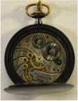 Gunmetal dresswatch zakhorloge. Maker: Tavannes Watch Co. Circa 1930. Wijzerplaat met 24-uursaanduiding. Prachtig geblauwde kast! Prijs: €.375,-