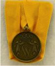 Medaille voor Trouwe Dienst bij de Koninklijke Landmacht in brons (12 jaar). Periode koningin Beatrix. Diameter 27mm. Leverancier: Van Wielik. Prijs: .27,50