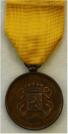 Medaille voor Trouwe Dienst bij de Koninklijke Marine. Brons(12 jaar), 37mm. Uitgereikt tussen 1861-1904. Prijs: .45,-
