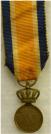 Eremedaille Orde van Oranje Nassau brons draagminiatuur, diameter 11,3mm. Prijs: 25,-