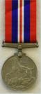 Keerzijde van GB: British War Medal 1939-1945. Uitgereikt voor ten minste 28 dagen service in leger of vloot in WOII. 