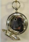 Zilveren zakhorloge met sleutelopwinding. Maker: American Watch Co. Waltham, Mass. Circa 1882. Prijs: .595,- 