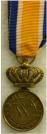 Eremedaille Orde van Oranje Nassau brons draagminiatuur, diameter 16,2mm. Prijs: �.30,-