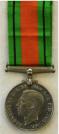 GB: Defence Medal. Uitgereikt voor militaire / civiele verdienste ter ondersteuning van de war effort. Prijs: �.22,50