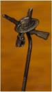 Demobilisatie Insigne Koninklijke Landmacht 1945-1919 v.m. Nederlands-Indi�. Ingesteld in 1950. Prijs: �.